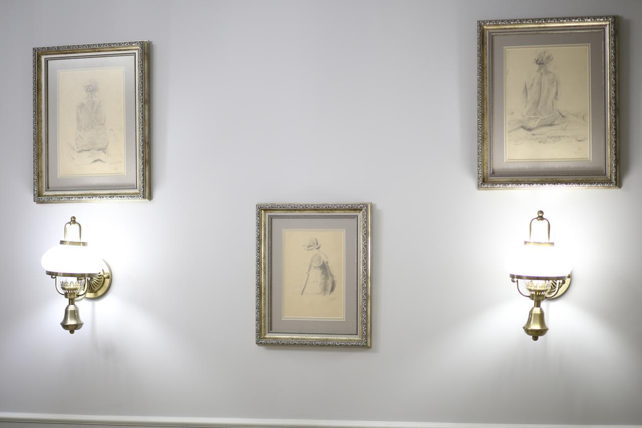 Franco Luxury Apartment ลวีฟ ภายนอก รูปภาพ