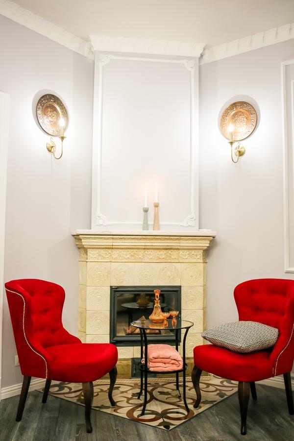 Franco Luxury Apartment ลวีฟ ภายนอก รูปภาพ